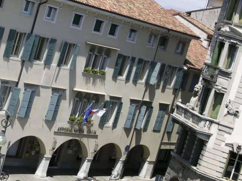 Astoria Hotel Italia Udine Bagian luar foto